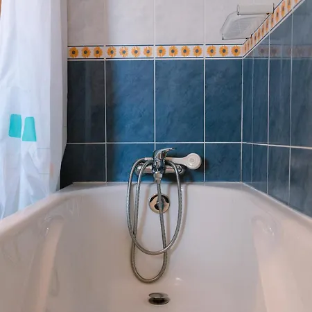 Дом отдыха Retiro Da Atafona Pool House White Monte (Aveiro)