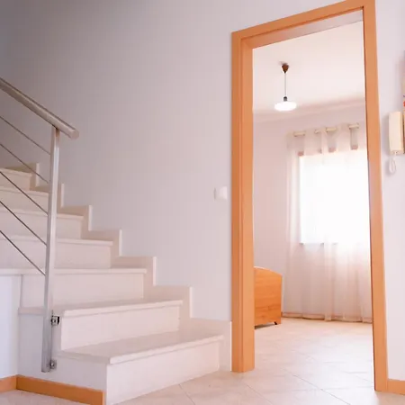 Дом отдыха Retiro Da Atafona Pool House White *