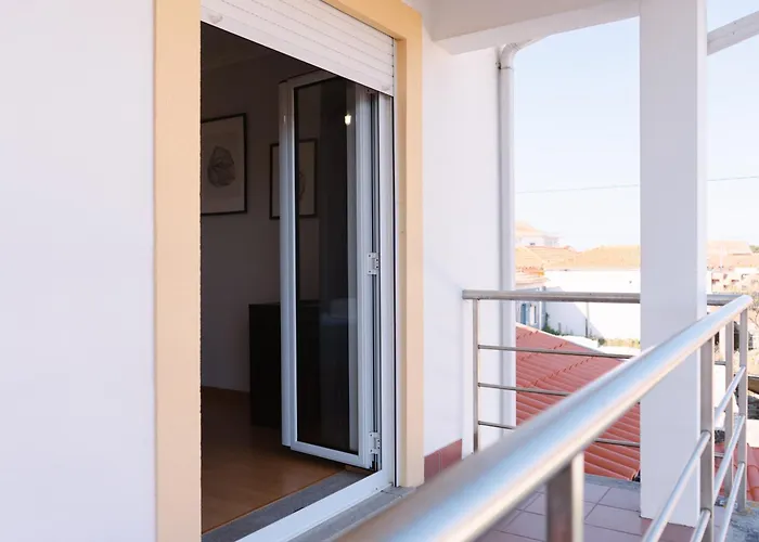 Retiro Da Atafona Pool House White *