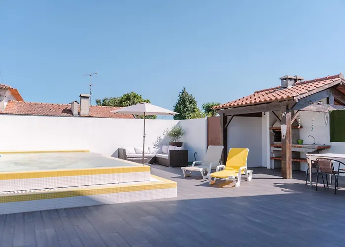 Retiro Da Atafona Pool House White *